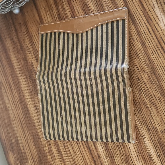 Vintage Fendi wallet authentic - Picture 5 of 5